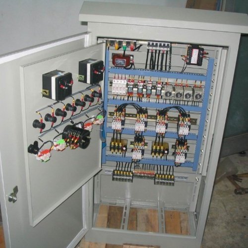 GE-002恒压给水控制柜